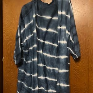 Medium weight sweater cover up